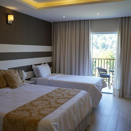 Pousada Granja Santa Barbara Correas Экстерьер фото